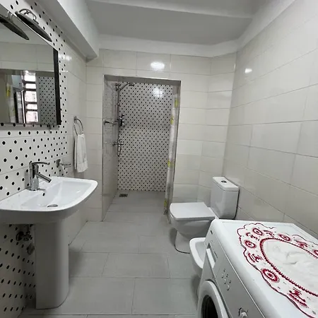 Entire Apartment, In The Center Lejlighed