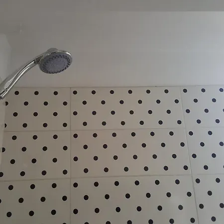 Appartamento Entire Apartment, In The Center Tirana